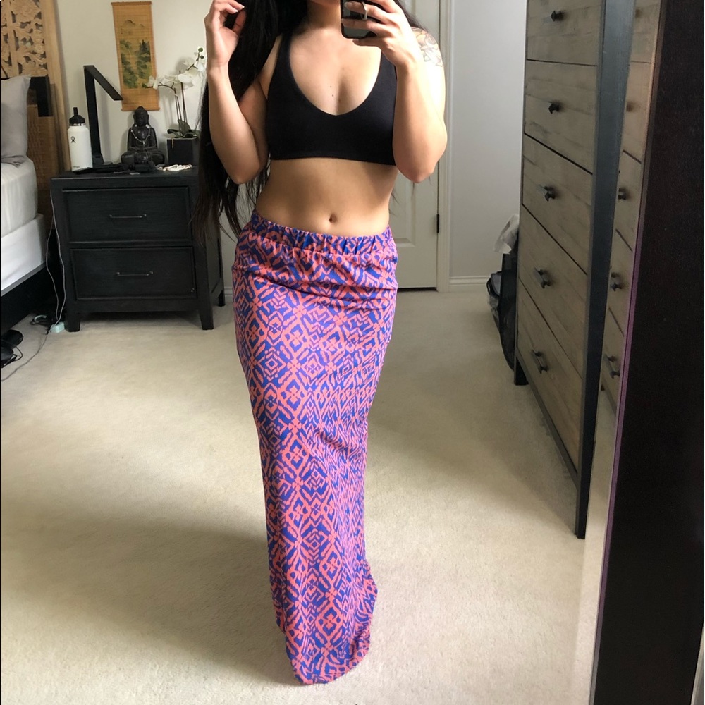 Forever 21 printed maxi skirt S resort wear beach swim cover